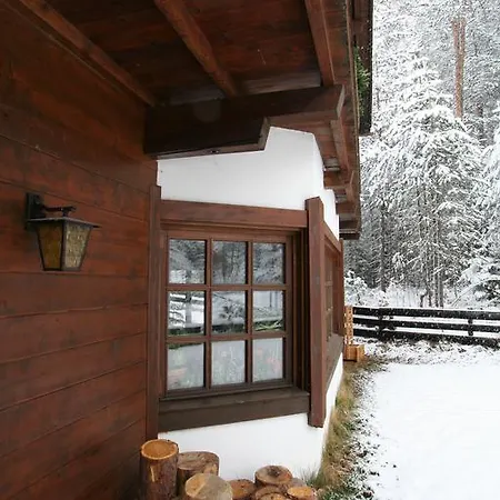 Dolomites Hut 3*